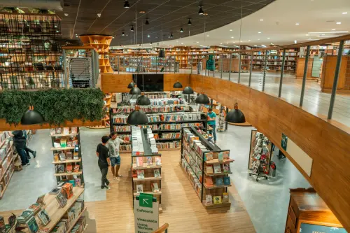 Acquasparta, libri e tessere della biblioteca in dono ai nuovi nati