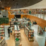 Acquasparta, libri e tessere della biblioteca in dono ai nuovi nati